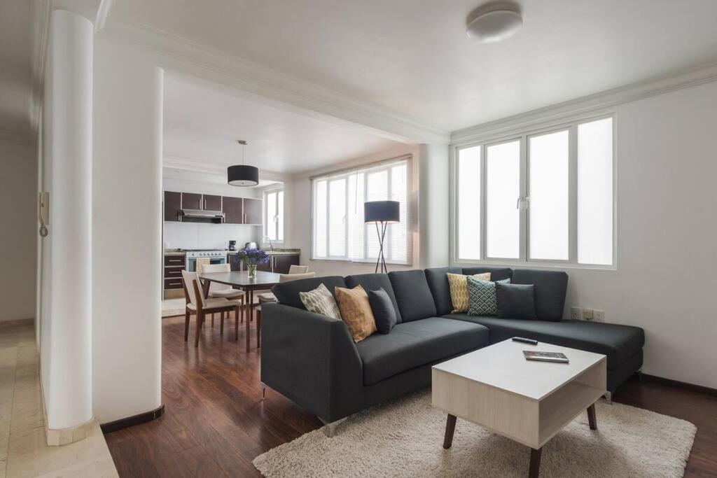 Condesa Residence 7 Stylish 2 Bedroom, 1 Bathroom Residence Accentuating Expansive Interiors 墨西哥城 外观 照片