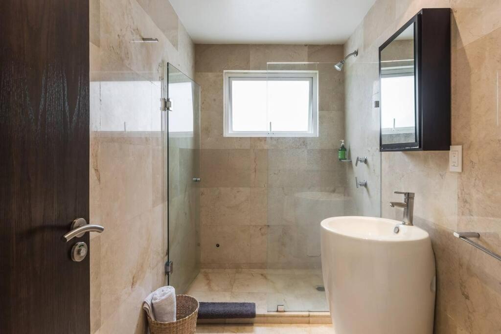Condesa Residence 7 Stylish 2 Bedroom, 1 Bathroom Residence Accentuating Expansive Interiors 墨西哥城 外观 照片